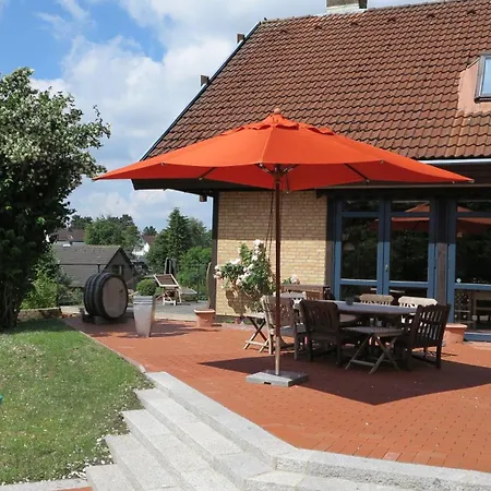 Haus Timpenbarg Oceanview 度假居 *